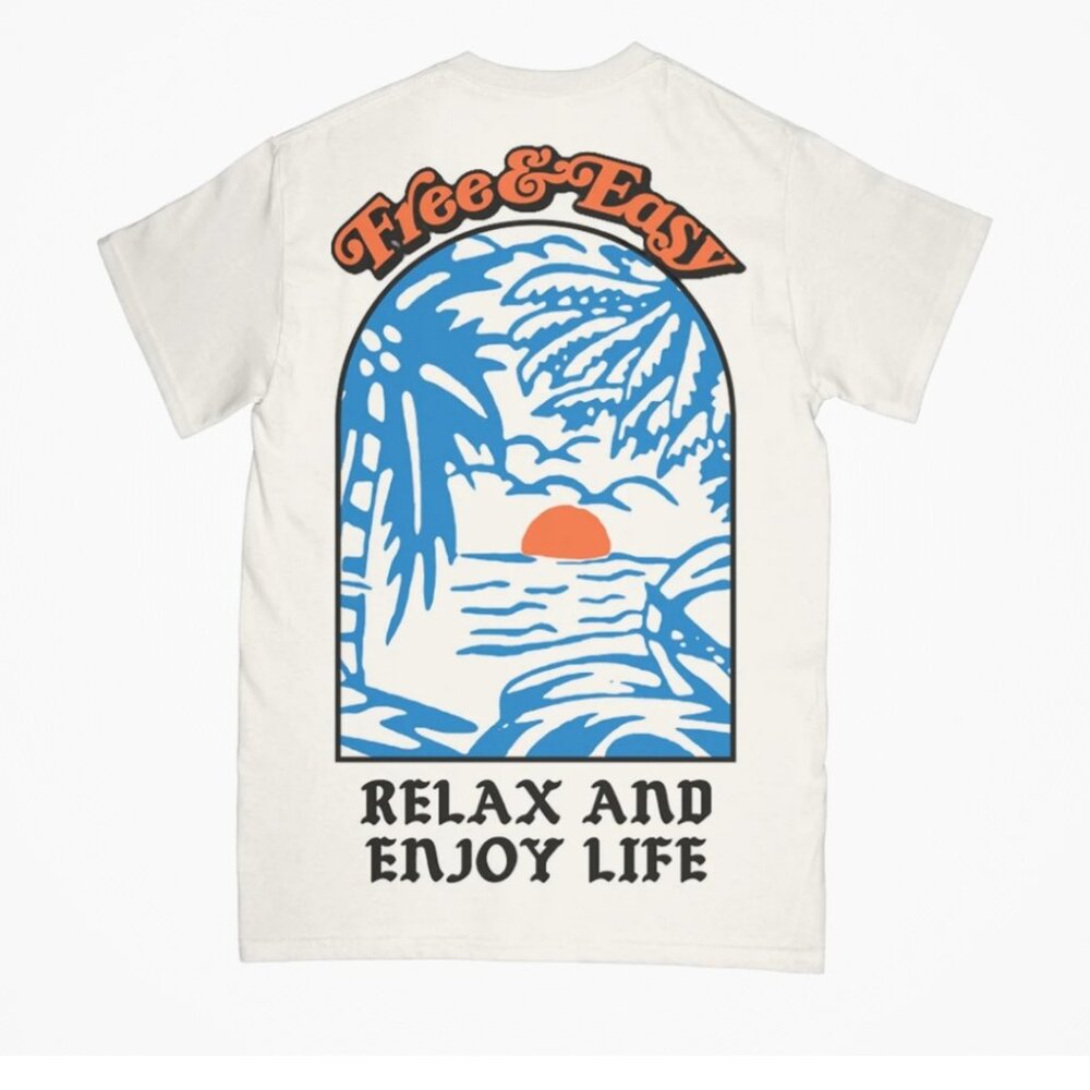 Paradise Pocket Tee